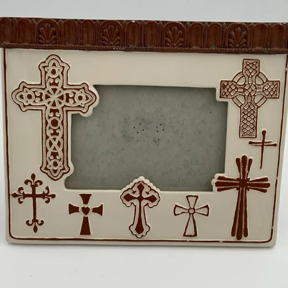 2008 The Encore Group Spiritual Harvest Glazed Cross Creme Frame 4 x 6